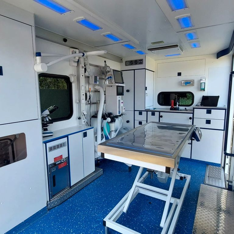 Mercedes-Benz Sprinter 519 Tierarzt Garantie Mercedes-Benz Sprinter 519 Tierarzt Garantie - Kiirabiauto: pilt 1 Mercedes-Benz Sprinter 519 Tierarzt Garantie Mercedes-Benz Sprinter 519 Tierarzt Garantie - Kiirabiauto: pilt 1