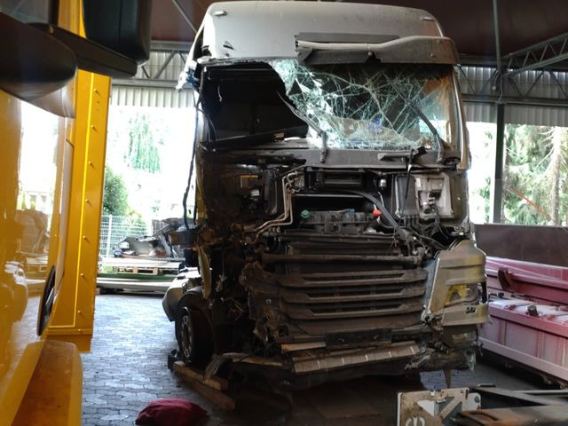 MAN TGX 18.510 - Sadulveok: pilt 4 MAN TGX 18.510 - Sadulveok: pilt 4