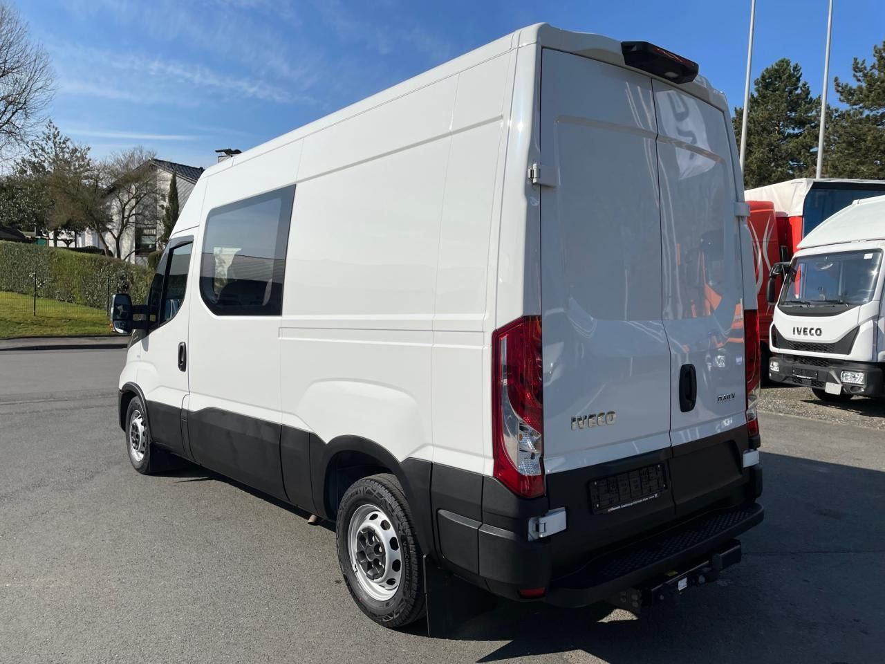 Iveco Daily 35S16A8 CRV MY22 Euro6 Klima AHK Navi ZV - Kaubik: pilt 4 Iveco Daily 35S16A8 CRV MY22 Euro6 Klima AHK Navi ZV - Kaubik: pilt 4