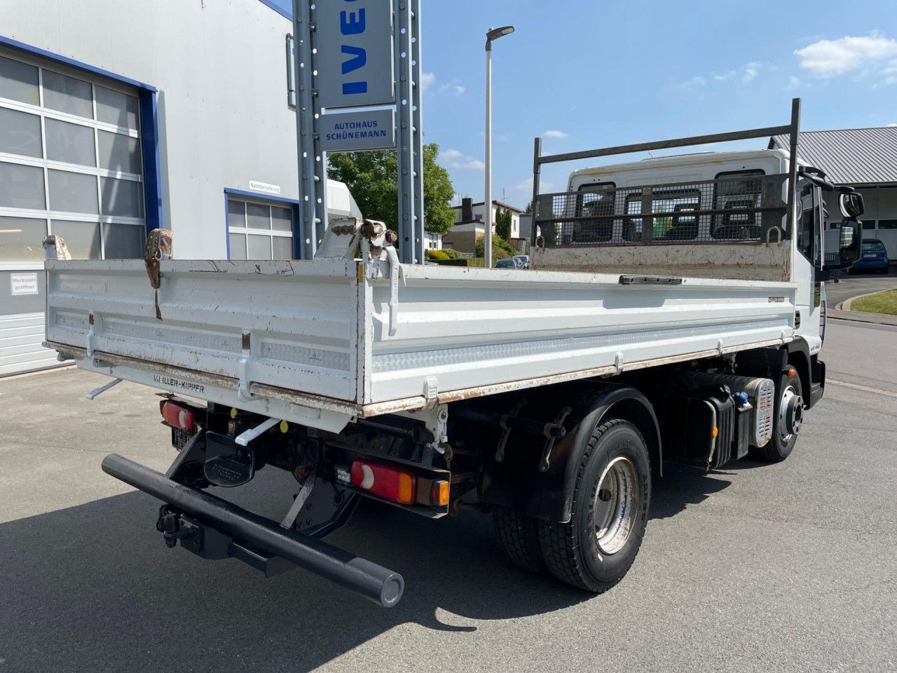 Iveco Eurocargo ML80E22K AHK - Tarbesõiduk kallur: pilt 4 Iveco Eurocargo ML80E22K AHK - Tarbesõiduk kallur: pilt 4