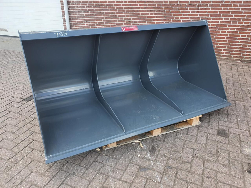 AGM volumebak 925 liter - Kopp: pilt 2 AGM volumebak 925 liter - Kopp: pilt 2