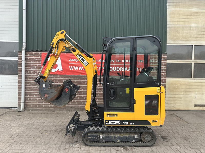 JCB 19 C-1 - Miniekskavaator: pilt 1 JCB 19 C-1 - Miniekskavaator: pilt 1