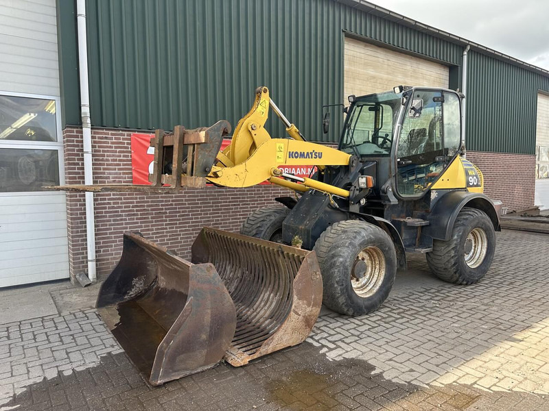 Komatsu WA 90-5 - Rataslaadur: pilt 2 Komatsu WA 90-5 - Rataslaadur: pilt 2