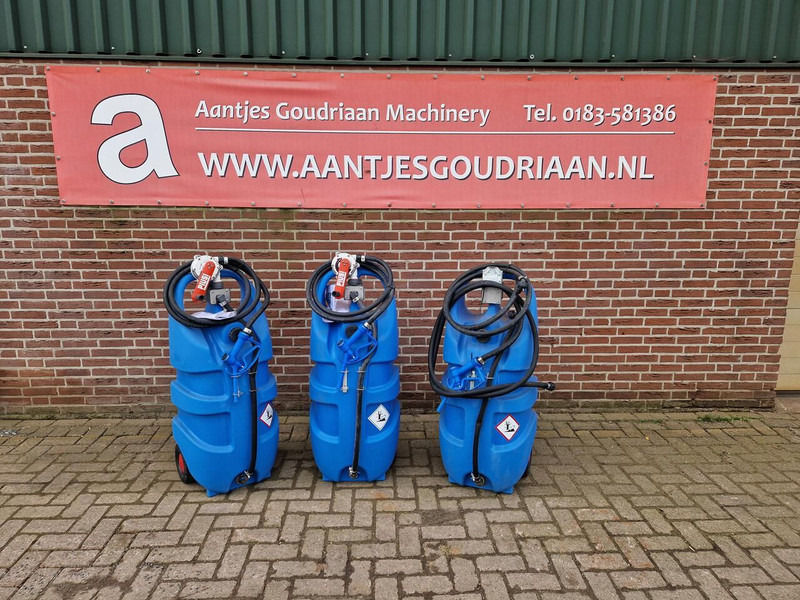 Mobiele kunststof tank voor AdBlue - Tsisternauto: pilt 1 Mobiele kunststof tank voor AdBlue - Tsisternauto: pilt 1