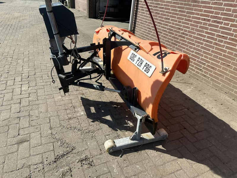 NIDO - Lumesahk: pilt 3 NIDO - Lumesahk: pilt 3
