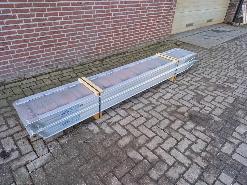 Onbekend - Laadimisramp: pilt 2 Onbekend - Laadimisramp: pilt 2