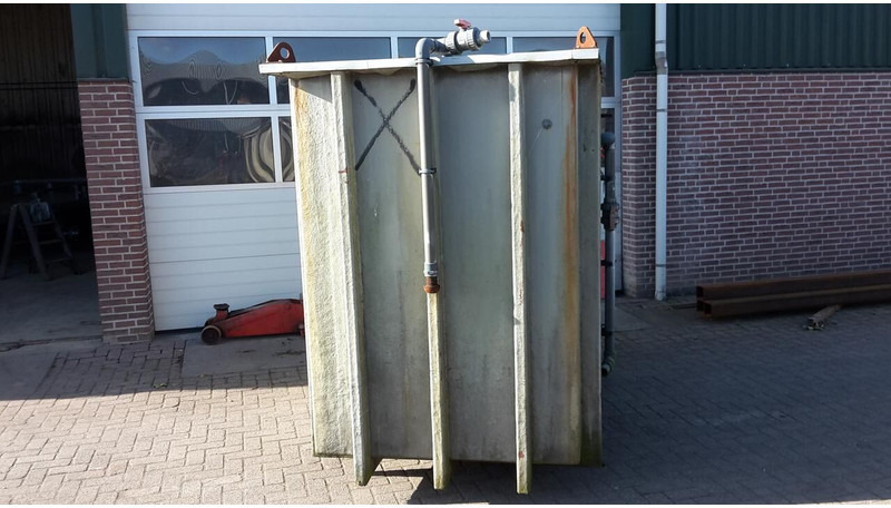 Polyester bak - Merekonteiner: pilt 2 Polyester bak - Merekonteiner: pilt 2