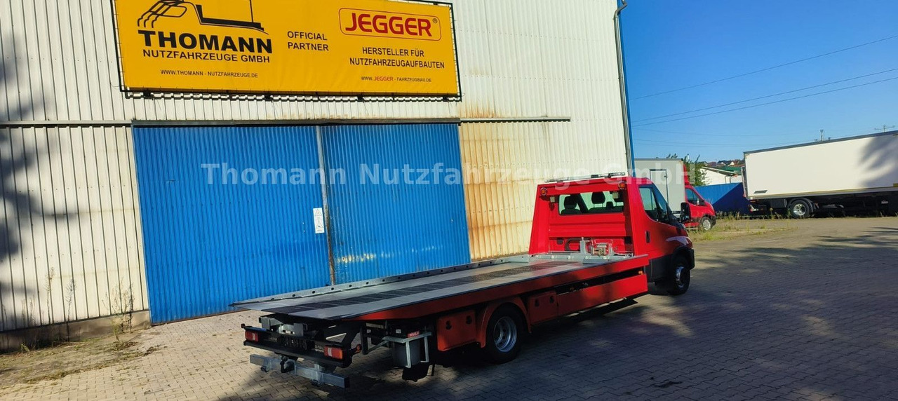 Iveco DAILY 70C18 Schiebeplateau Luftfederung - Puksiirauto: pilt 3 Iveco DAILY 70C18 Schiebeplateau Luftfederung - Puksiirauto: pilt 3