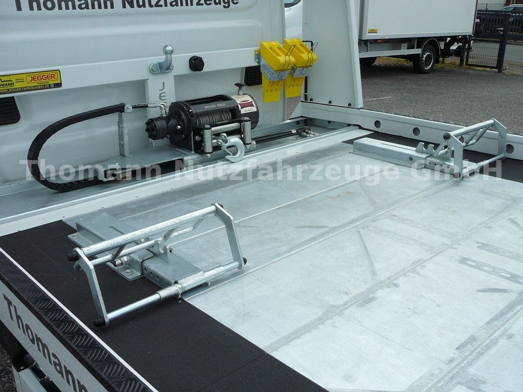 Uus Puksiirauto, Tarbesõiduk Iveco DAILY 70C18 Schiebeplateu Hubbrille Luftfed Navi: pilt 9