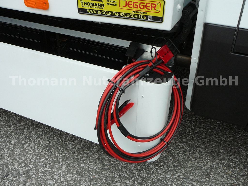 Uus Puksiirauto, Tarbesõiduk Iveco DAILY 70C18 Schiebeplateu Hubbrille Luftfed Navi: pilt 18