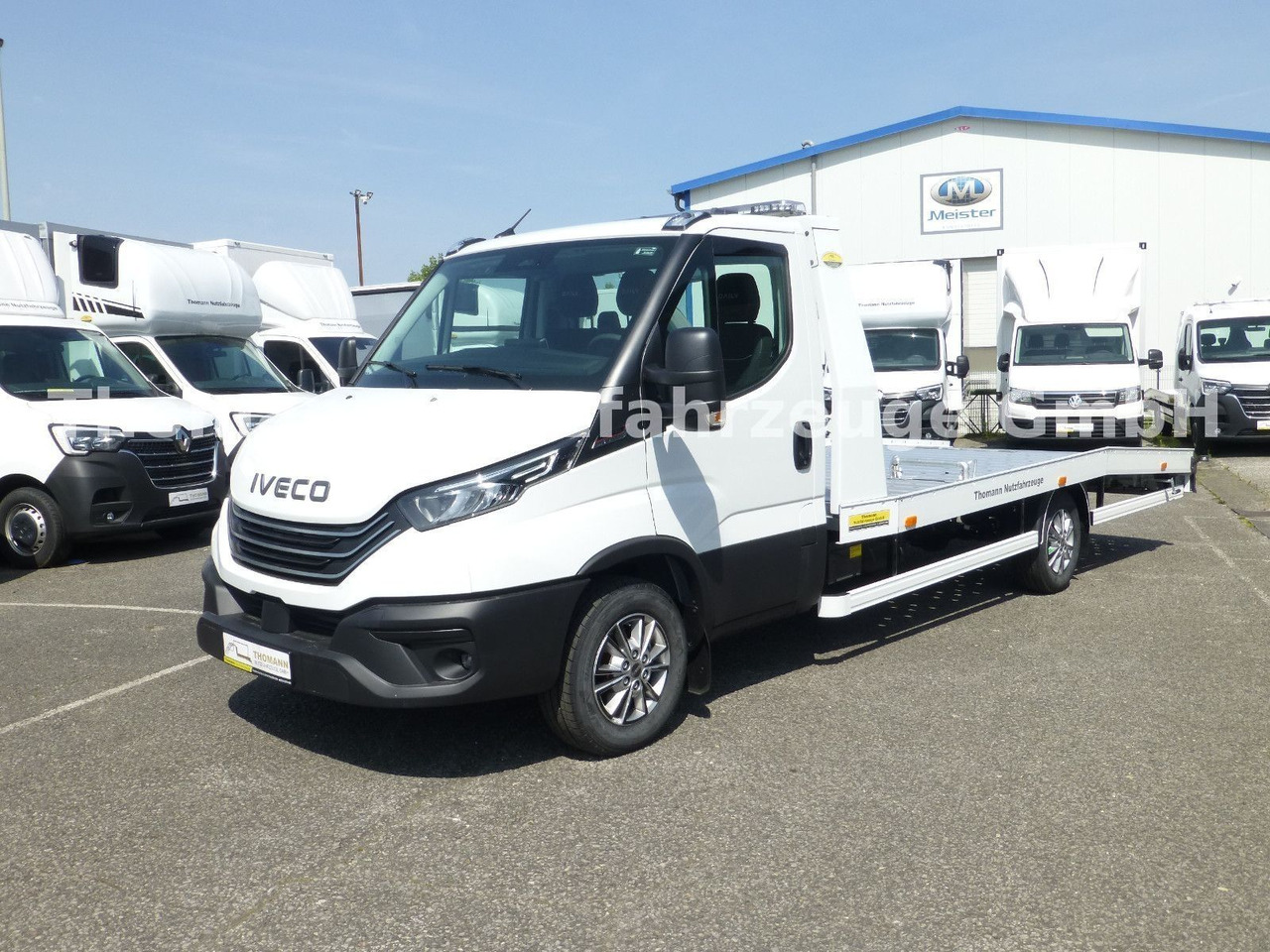 Iveco Daily 35S18 Autotransporter Aut. Luftfed. NAVI - Puksiirauto: pilt 1 Iveco Daily 35S18 Autotransporter Aut. Luftfed. NAVI - Puksiirauto: pilt 1