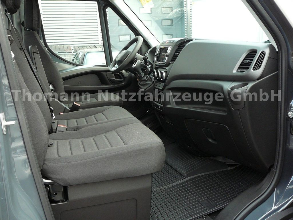 Iveco Daily 35S18 Autotransporter Aut. Luftfed. NAVI - Puksiirauto, Tarbesõiduk: pilt 5 Iveco Daily 35S18 Autotransporter Aut. Luftfed. NAVI - Puksiirauto, Tarbesõiduk: pilt 5