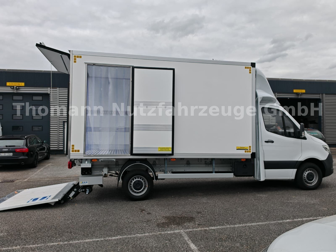 Tarbesõiduk külmik Mercedes-Benz Sprinter 319 CDI Kühlkoffer Xarios 300 LBW: pilt 8