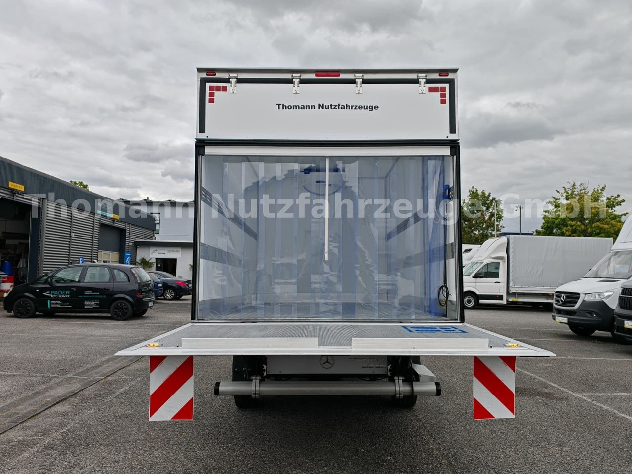 Tarbesõiduk külmik Mercedes-Benz Sprinter 319 CDI Kühlkoffer Xarios 300 LBW: pilt 12