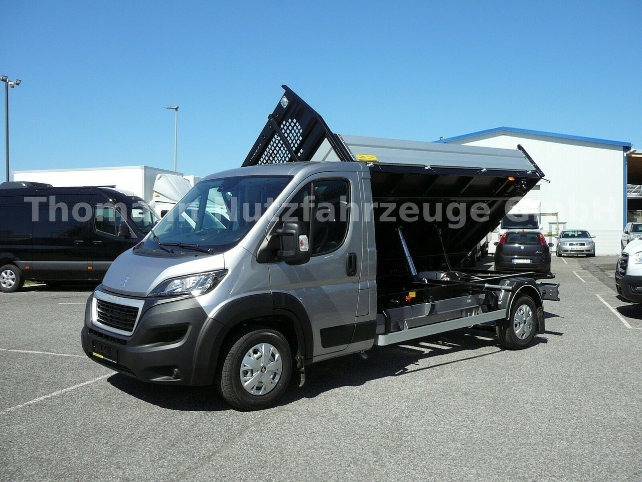 Peugeot Boxer Pritsche 3 Seiten Kipper Premiumaufbau Peugeot Boxer Pritsche 3 Seiten Kipper Premiumaufbau - Tarbesõiduk kallur: pilt 2 Peugeot Boxer Pritsche 3 Seiten Kipper Premiumaufbau Peugeot Boxer Pritsche 3 Seiten Kipper Premiumaufbau - Tarbesõiduk kallur: pilt 2
