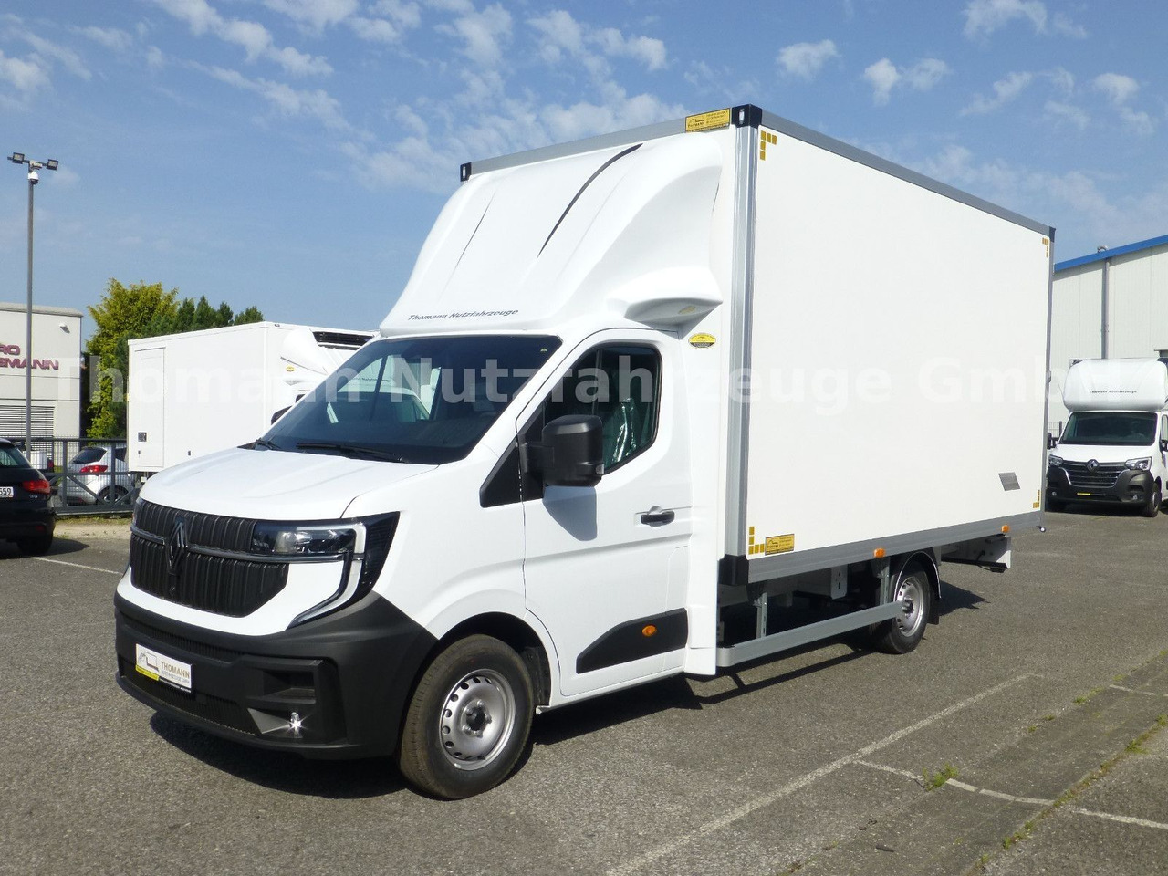 Renault NEW Master 2025 Koffer Türen Möbelkoffer - Tarbesõiduk furgoon: pilt 1 Renault NEW Master 2025 Koffer Türen Möbelkoffer - Tarbesõiduk furgoon: pilt 1