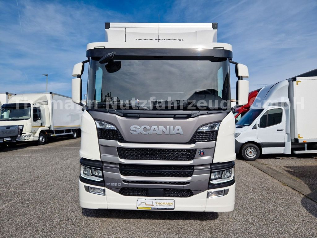 Scania P280 18t Premium Koffer mit BÄR LBW Scania P280 18t Premium Koffer mit BÄR LBW - Kasti veoauto: pilt 2 Scania P280 18t Premium Koffer mit BÄR LBW Scania P280 18t Premium Koffer mit BÄR LBW - Kasti veoauto: pilt 2