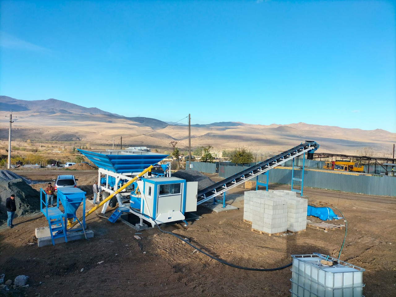 PROMAX MOBILE CONCRETE PLANT M35-PLNT (35M3/H) - Betoonitehas: pilt 1 PROMAX MOBILE CONCRETE PLANT M35-PLNT (35M3/H) - Betoonitehas: pilt 1