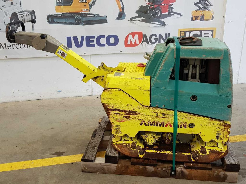 Ammann APH 6530 Rüttelplatte / 539kg / 2018 / Diesel Ammann APH 6530 Rüttelplatte / 539kg / 2018 / Diesel - Vibraatorplaat: pilt 3 Ammann APH 6530 Rüttelplatte / 539kg / 2018 / Diesel Ammann APH 6530 Rüttelplatte / 539kg / 2018 / Diesel - Vibraatorplaat: pilt 3