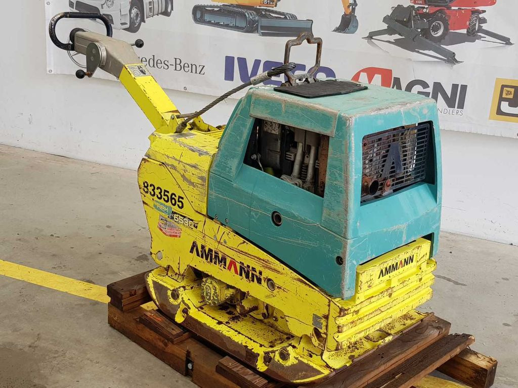 Ammann APH 6530 Rüttelplatte / 539kg / 2018 / Diesel Ammann APH 6530 Rüttelplatte / 539kg / 2018 / Diesel - Vibraatorplaat: pilt 3 Ammann APH 6530 Rüttelplatte / 539kg / 2018 / Diesel Ammann APH 6530 Rüttelplatte / 539kg / 2018 / Diesel - Vibraatorplaat: pilt 3