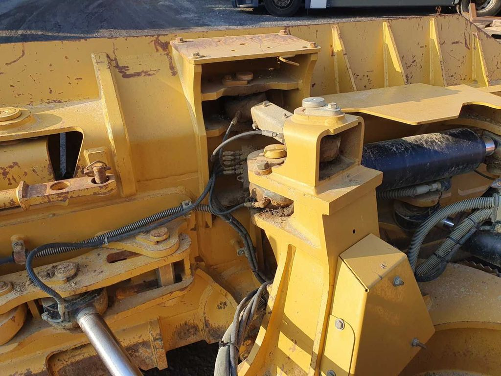 CAT D6N LGP / 7.374h / 6-Wege Klappschild / Bj: 2017  liising CAT D6N LGP / 7.374h / 6-Wege Klappschild / Bj: 2017: pilt 9
