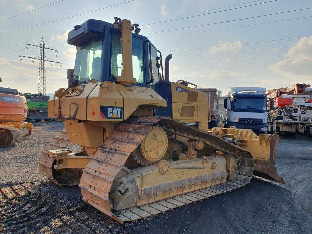 CAT D6N LGP / 7.374h / 6-Wege Klappschild / Bj: 2017  liising CAT D6N LGP / 7.374h / 6-Wege Klappschild / Bj: 2017: pilt 7