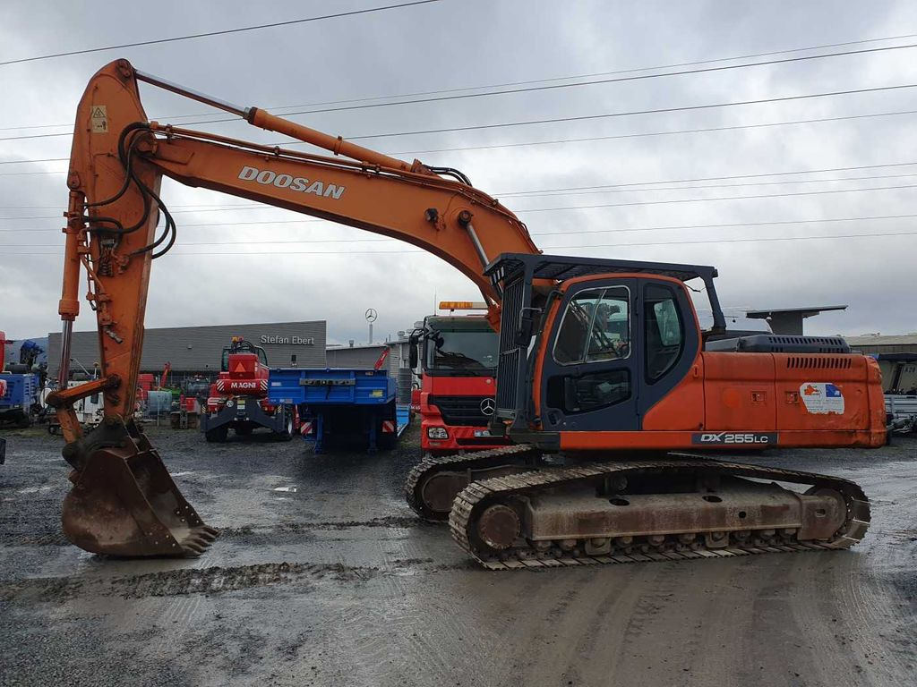 Doosan DX 255 LC / 2007 / 7.265h / CW40 / Tieflöffel - Lintekskavaator: pilt 1 Doosan DX 255 LC / 2007 / 7.265h / CW40 / Tieflöffel - Lintekskavaator: pilt 1