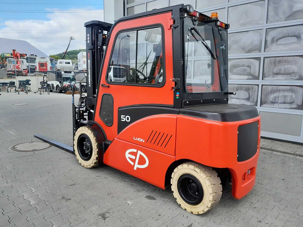 EP Equipment CPD50F8 / 5T / Triplex: 5,00m / ZVG - Elektritõstuk: pilt 3 EP Equipment CPD50F8 / 5T / Triplex: 5,00m / ZVG - Elektritõstuk: pilt 3
