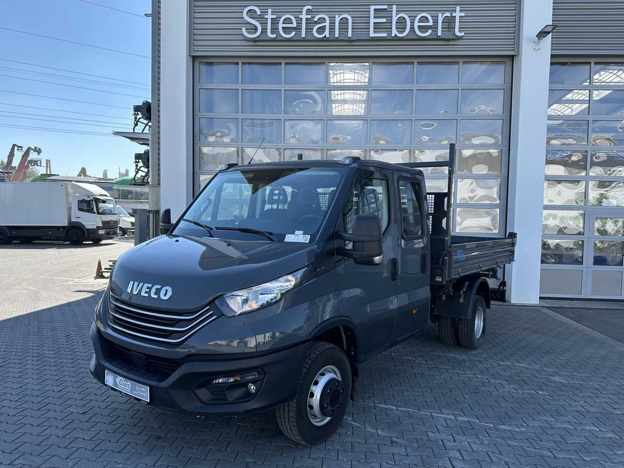 Iveco 70C18H Meiller 3-S.Kipper *R.3750mm*7Sitze*AHK* - Tarbesõiduk kallur: pilt 1 Iveco 70C18H Meiller 3-S.Kipper *R.3750mm*7Sitze*AHK* - Tarbesõiduk kallur: pilt 1