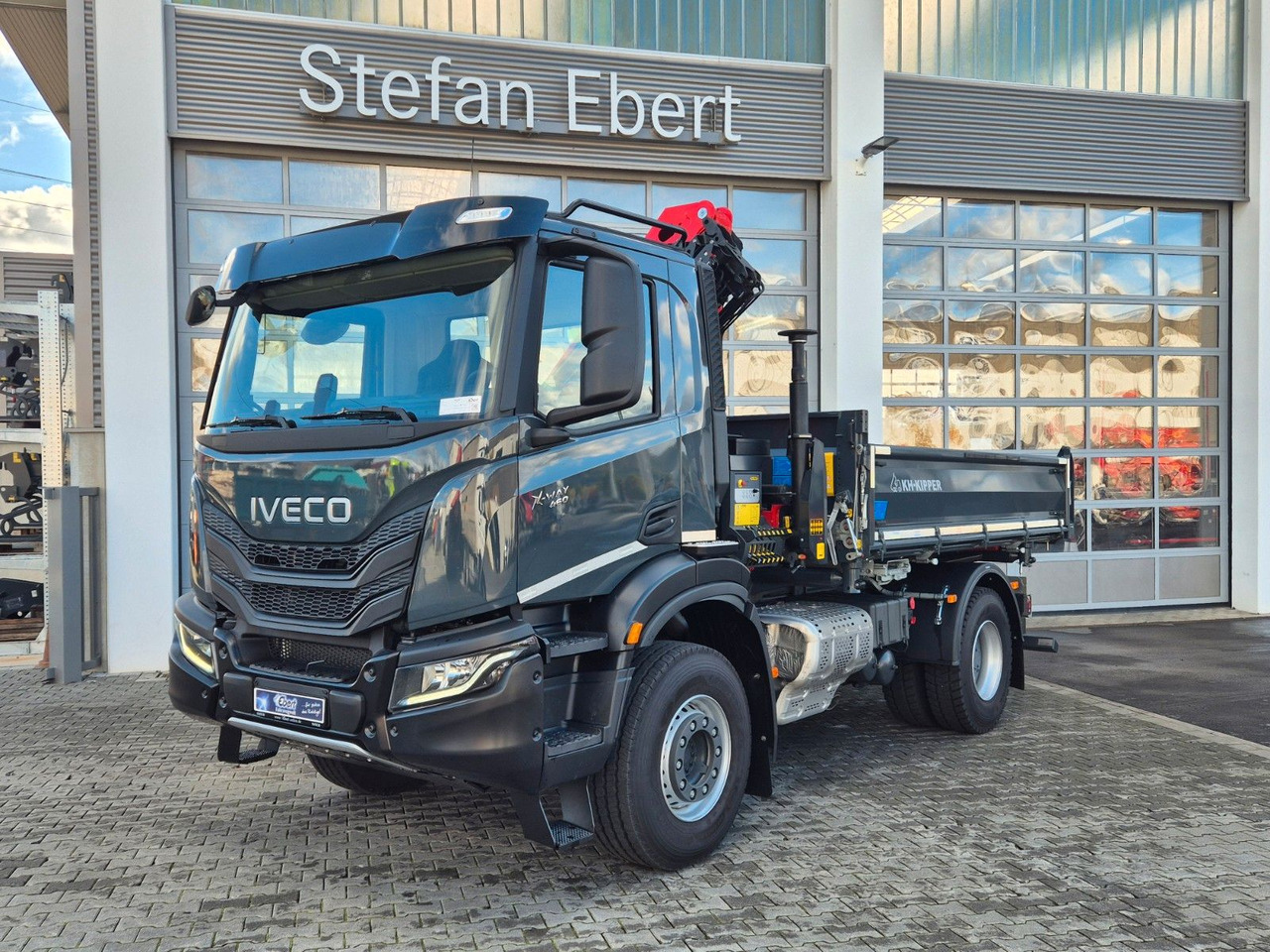 Iveco AD200X46/P HR OFF Palfinger PK 12.501 Funk AHK - Kallurauto, Kraanaga veoauto: pilt 2 Iveco AD200X46/P HR OFF Palfinger PK 12.501 Funk AHK - Kallurauto, Kraanaga veoauto: pilt 2