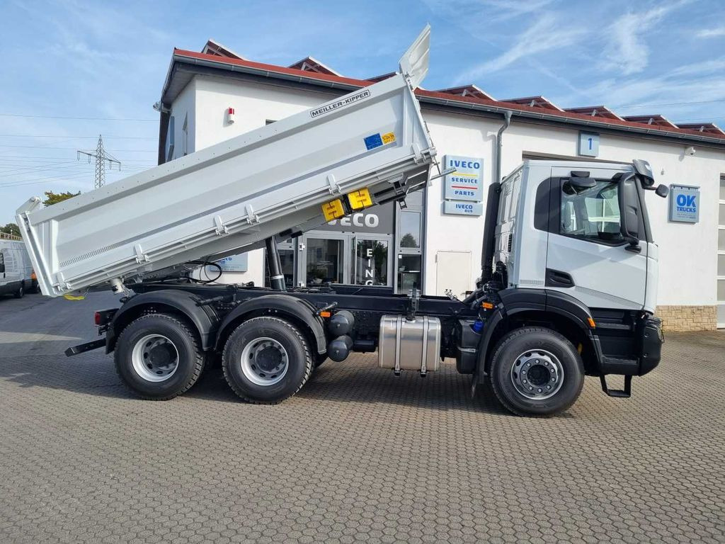 Iveco AD300X48Z HR OFF 6x4 Meiller-Kipper + Bordmatik - Kallurauto: pilt 2 Iveco AD300X48Z HR OFF 6x4 Meiller-Kipper + Bordmatik - Kallurauto: pilt 2