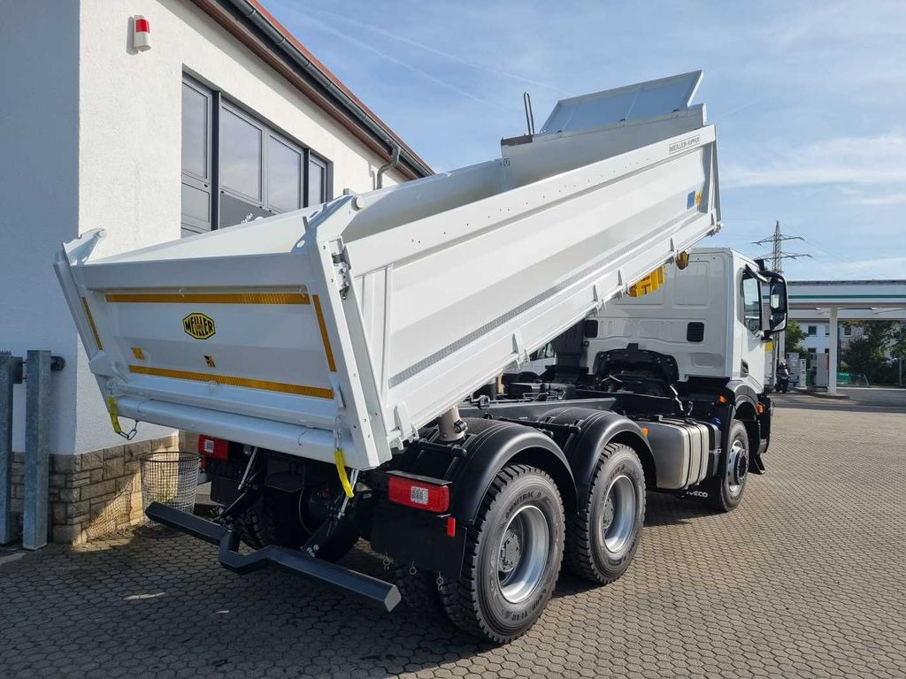 Iveco AD300X48Z HR OFF 6x4 Meiller-Kipper + Bordmatik - Kallurauto: pilt 3 Iveco AD300X48Z HR OFF 6x4 Meiller-Kipper + Bordmatik - Kallurauto: pilt 3