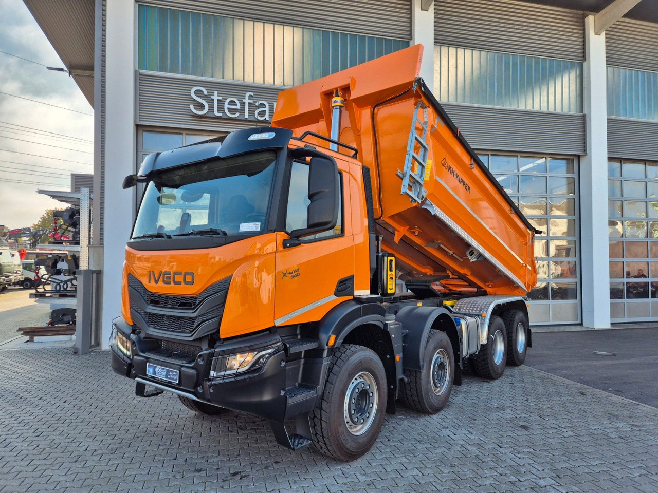 Iveco AD360X54Z HR OFF 8x4 Intarder AHK - Nöörtõstukiga veoauto: pilt 1 Iveco AD360X54Z HR OFF 8x4 Intarder AHK - Nöörtõstukiga veoauto: pilt 1