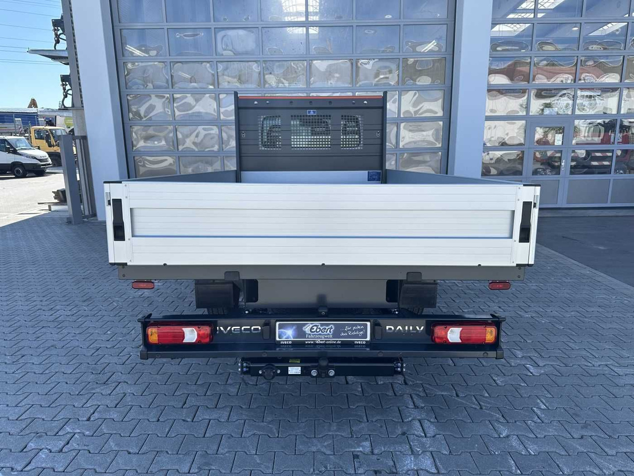 Iveco Daily 35S16 3.0L *R3.750mm*AHK* 2x - Madelauto: pilt 5 Iveco Daily 35S16 3.0L *R3.750mm*AHK* 2x - Madelauto: pilt 5