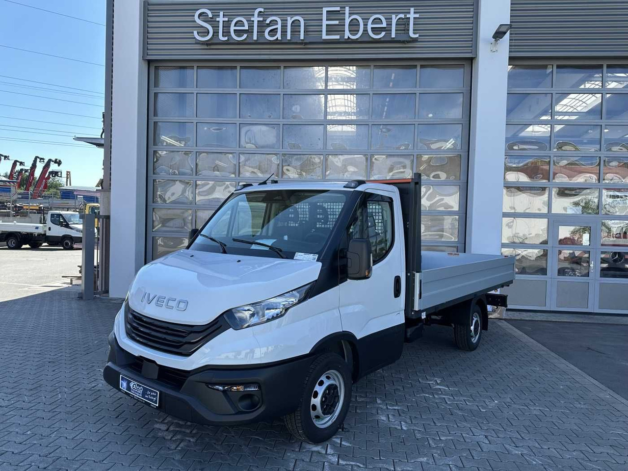 Iveco Daily 35S16 3.0L *R3.750mm*AHK* 2x - Madelauto: pilt 1 Iveco Daily 35S16 3.0L *R3.750mm*AHK* 2x - Madelauto: pilt 1