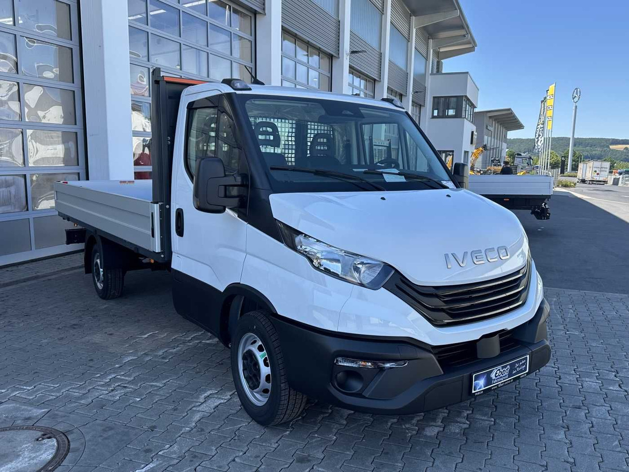 Iveco Daily 35S16 3.0L *R3.750mm*AHK* 2x - Madelauto: pilt 3 Iveco Daily 35S16 3.0L *R3.750mm*AHK* 2x - Madelauto: pilt 3