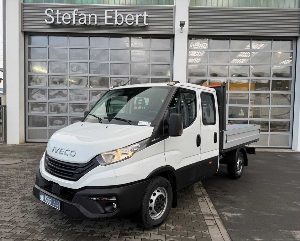 Iveco Daily 35S16 A8 Pritsche *7-Sitze*AHK*Automatik* - Madelauto: pilt 1 Iveco Daily 35S16 A8 Pritsche *7-Sitze*AHK*Automatik* - Madelauto: pilt 1