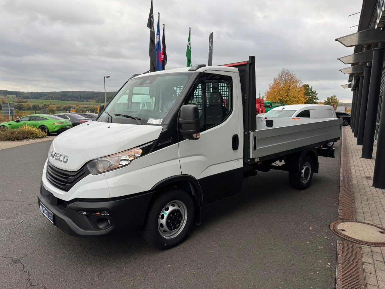 Iveco Daily 35S16 A8 *R3.450mm*Automatik*AHK*Kamera* - Madelauto: pilt 3 Iveco Daily 35S16 A8 *R3.450mm*Automatik*AHK*Kamera* - Madelauto: pilt 3