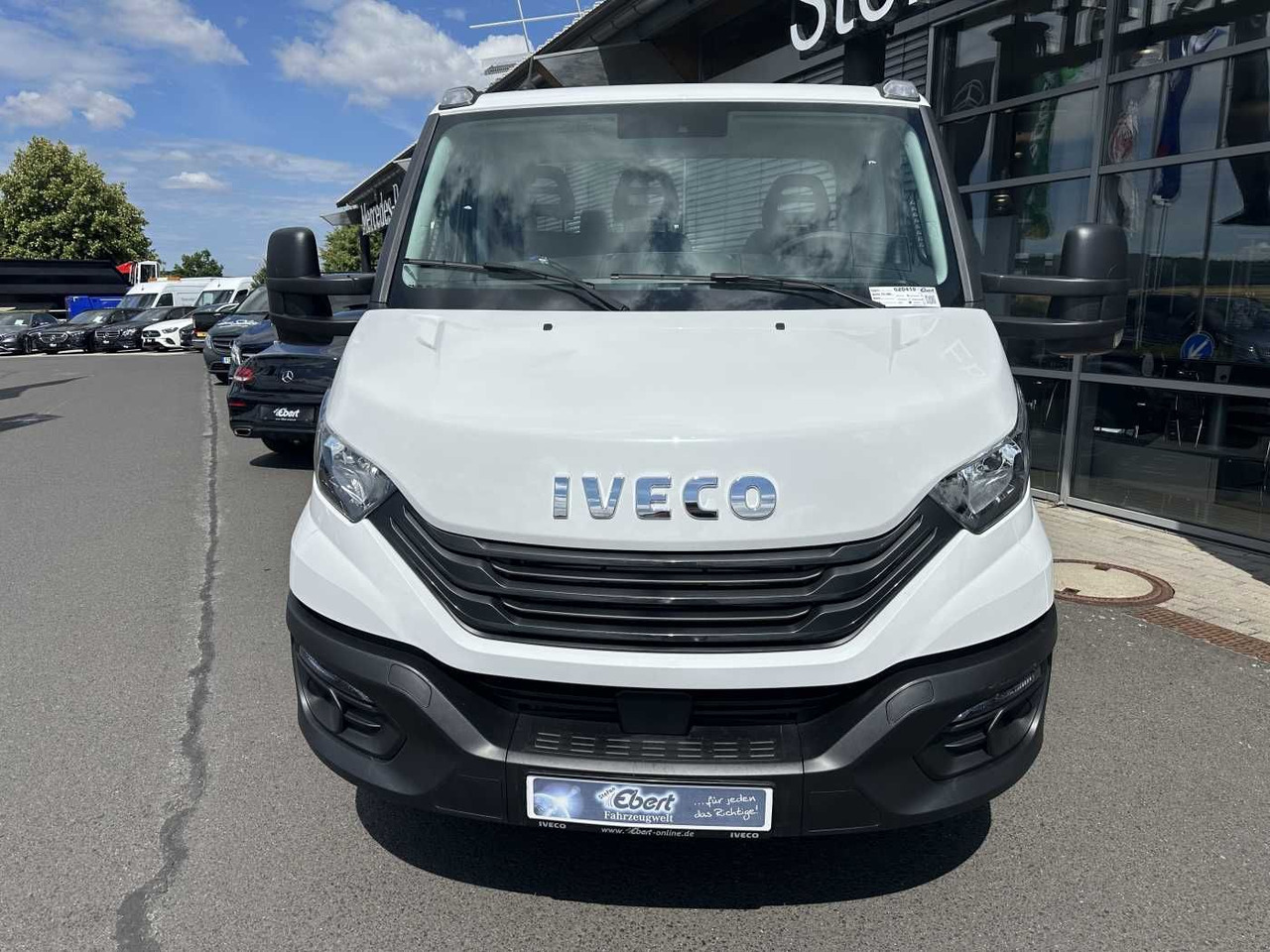 Iveco Daily 70C18 H 3.0L *R3.750mm*AHK*Luft*Sperre* - Konkstõstukiga veoauto: pilt 2 Iveco Daily 70C18 H 3.0L *R3.750mm*AHK*Luft*Sperre* - Konkstõstukiga veoauto: pilt 2