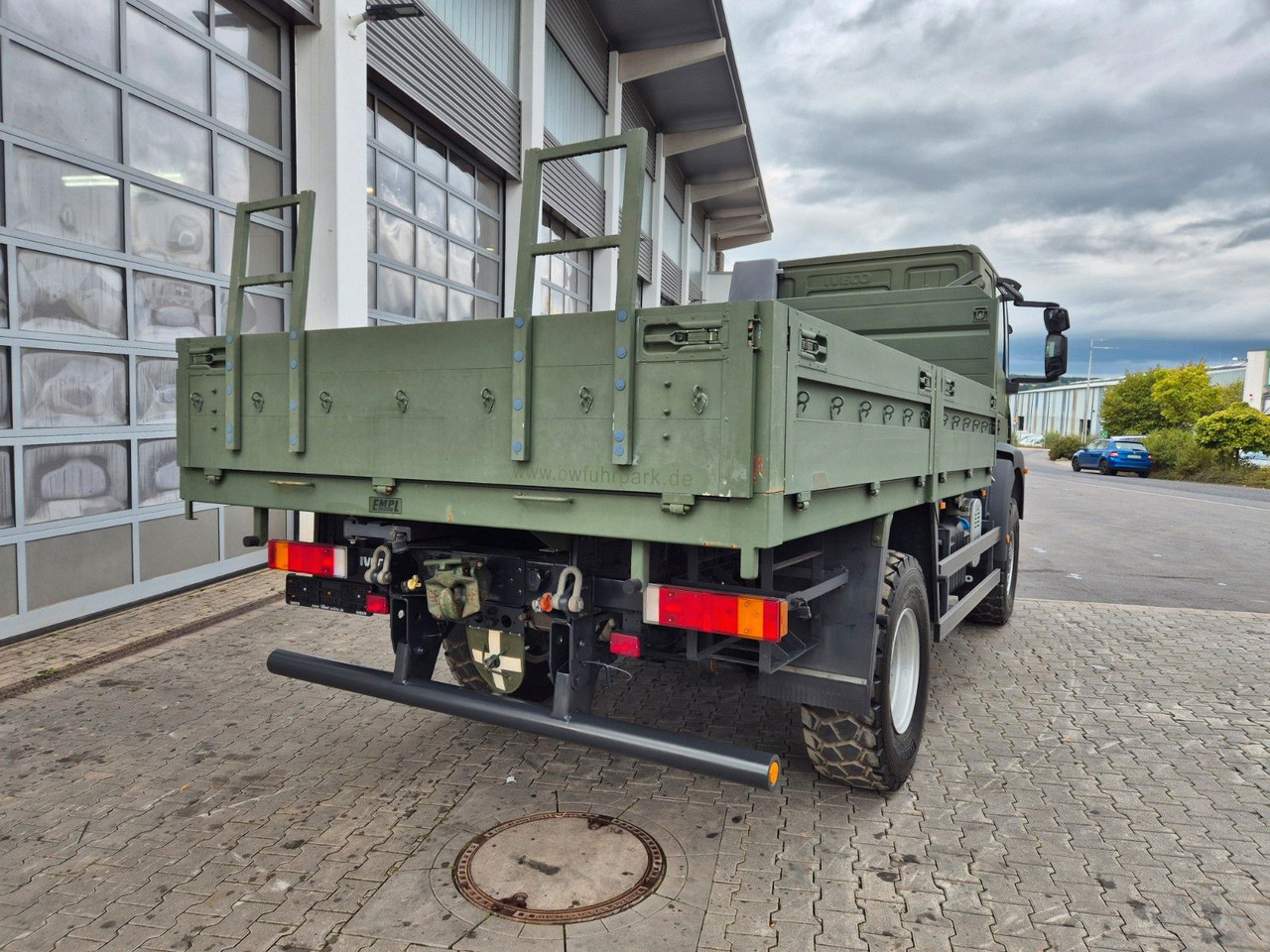 Madelveok/ Platvormveok Iveco Eurocargo ML100E22WM-BW 4x4 Pritsche L-Haus Bett: pilt 11