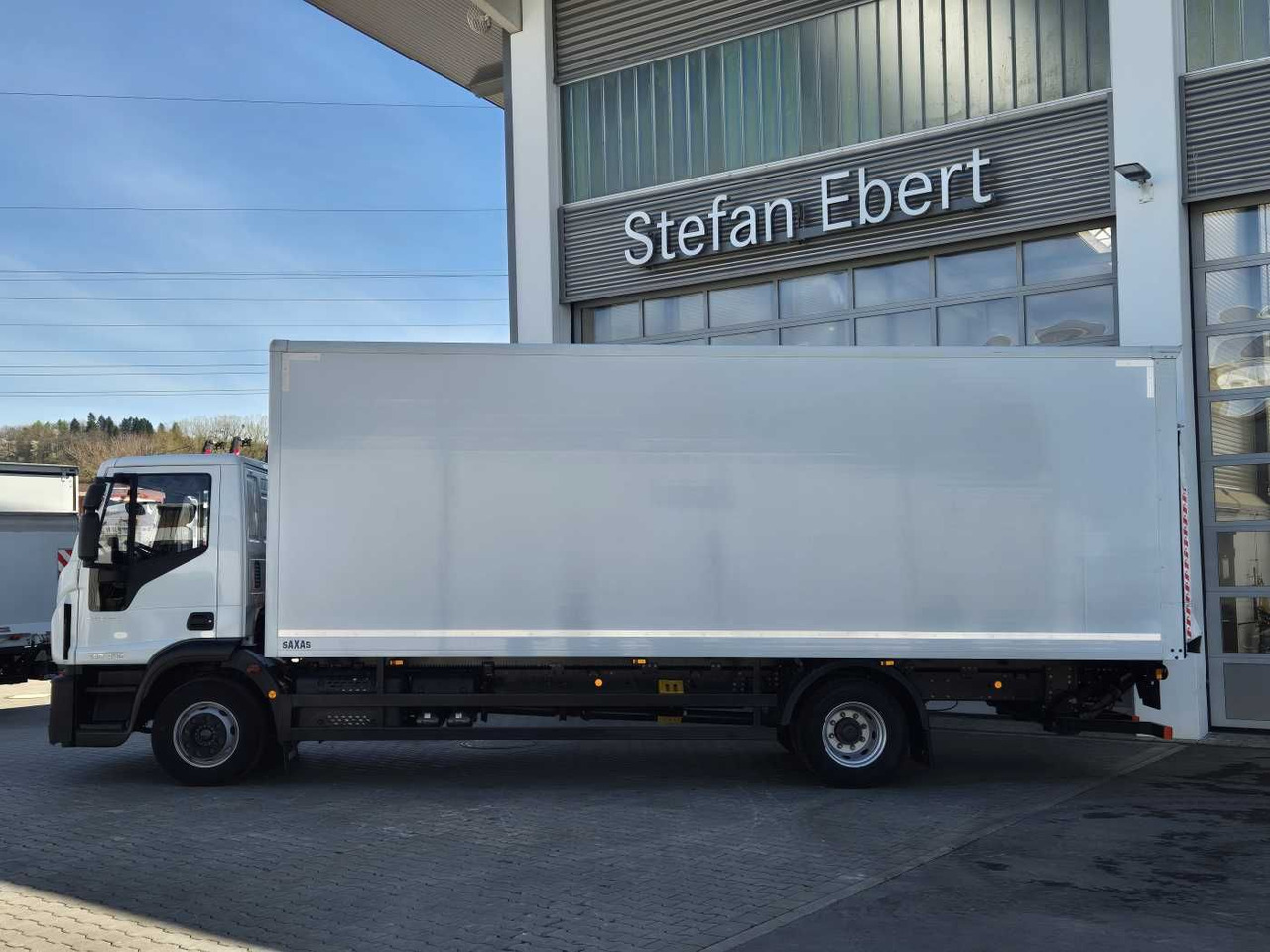 Iveco Eurocargo ML140E28/P 4x2 *LBW*AHK*Klima / 3x - Kasti veoauto: pilt 3 Iveco Eurocargo ML140E28/P 4x2 *LBW*AHK*Klima / 3x - Kasti veoauto: pilt 3