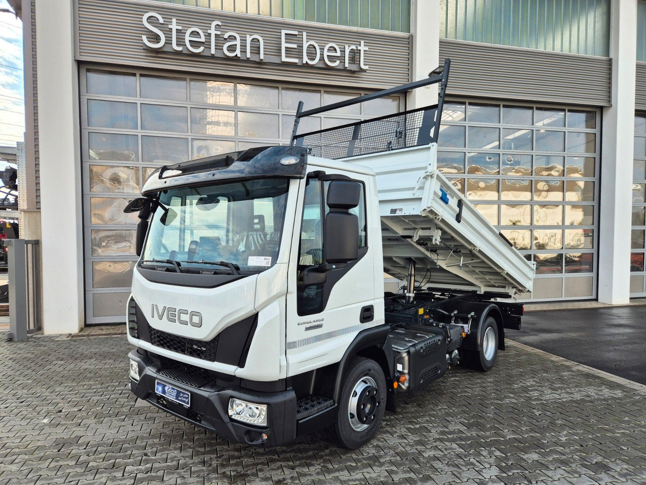Iveco Eurocargo ML80E21 Meiller 2x AHK 3 Sitze Klima - Kallurauto: pilt 1 Iveco Eurocargo ML80E21 Meiller 2x AHK 3 Sitze Klima - Kallurauto: pilt 1