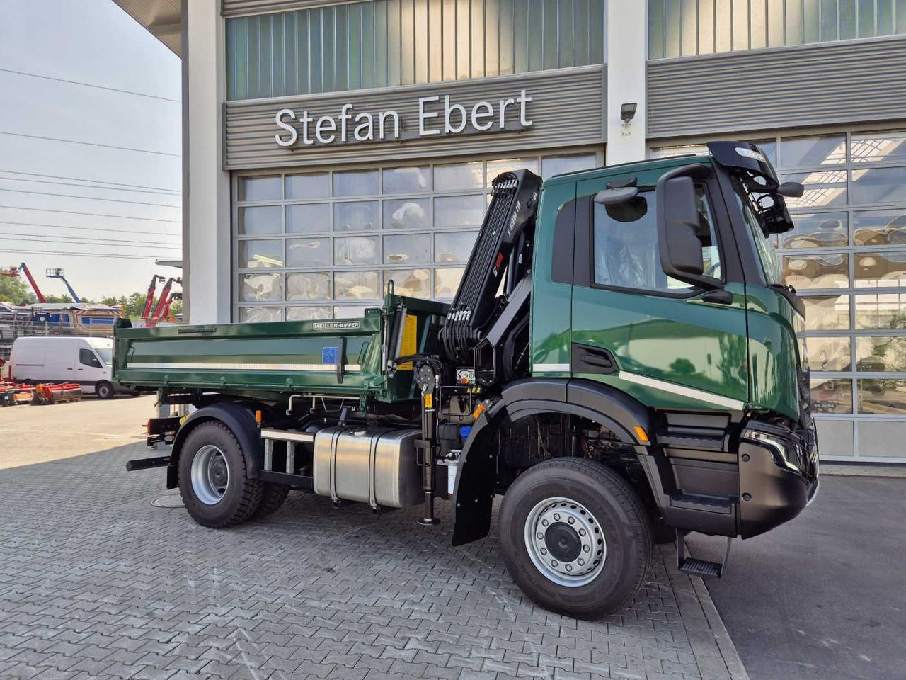 Iveco T-Way AD190T36W/P 4x4 HIAB X-HIDUO 118E-3 Funk - Kallurauto, Kraanaga veoauto: pilt 3 Iveco T-Way AD190T36W/P 4x4 HIAB X-HIDUO 118E-3 Funk - Kallurauto, Kraanaga veoauto: pilt 3