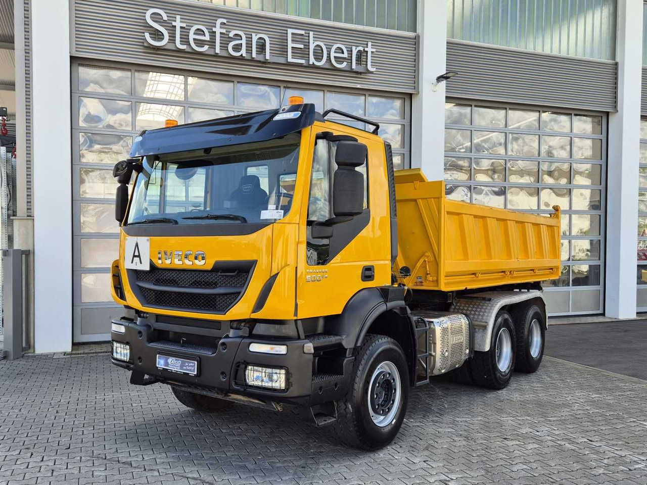 Iveco Trakker AD380T50 6x4 Kipper/SZM Wechselsystem - Kallurauto: pilt 2 Iveco Trakker AD380T50 6x4 Kipper/SZM Wechselsystem - Kallurauto: pilt 2