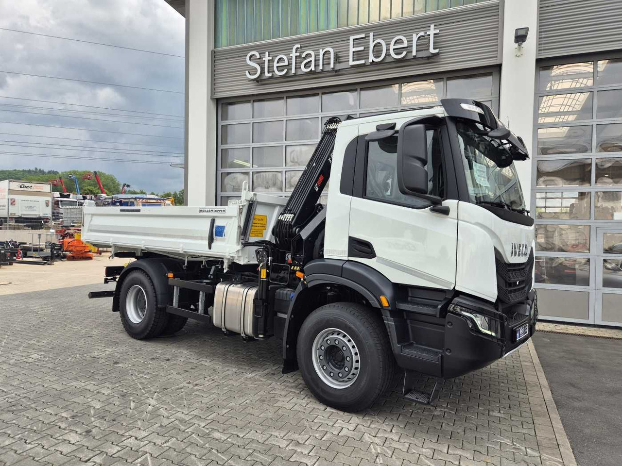 Iveco X-Way AD200X42/P HR OFF Hiab X-HIDUO 118E-3 Funk - Kallurauto, Kraanaga veoauto: pilt 5 Iveco X-Way AD200X42/P HR OFF Hiab X-HIDUO 118E-3 Funk - Kallurauto, Kraanaga veoauto: pilt 5