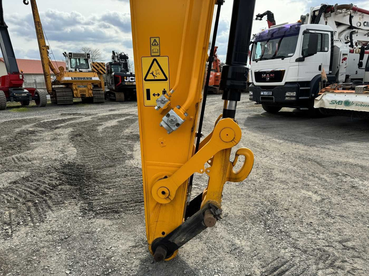 Lintekskavaator JCB 220X LC / DEMO / nur 70h / 2022 / X-Line PRO: pilt 7 Lintekskavaator JCB 220X LC / DEMO / nur 70h / 2022 / X-Line PRO: pilt 7