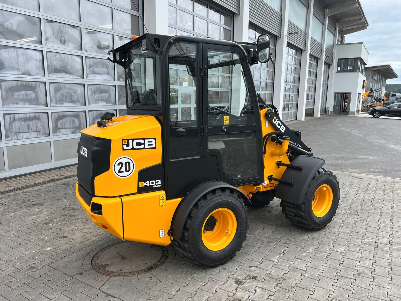 JCB 403 Plus / Neufahrzeug / 2025 / Gabel / Schaufel - Rataslaadur: pilt 3 JCB 403 Plus / Neufahrzeug / 2025 / Gabel / Schaufel - Rataslaadur: pilt 3