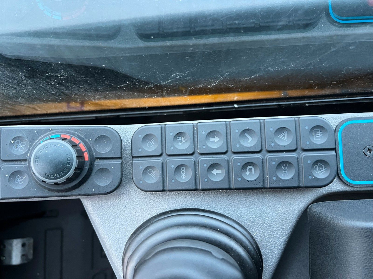 Teleskooplaadur JCB TLT 35-22E Teletruck / nur 131h! / 2022 / SS: pilt 18 Teleskooplaadur JCB TLT 35-22E Teletruck / nur 131h! / 2022 / SS: pilt 18