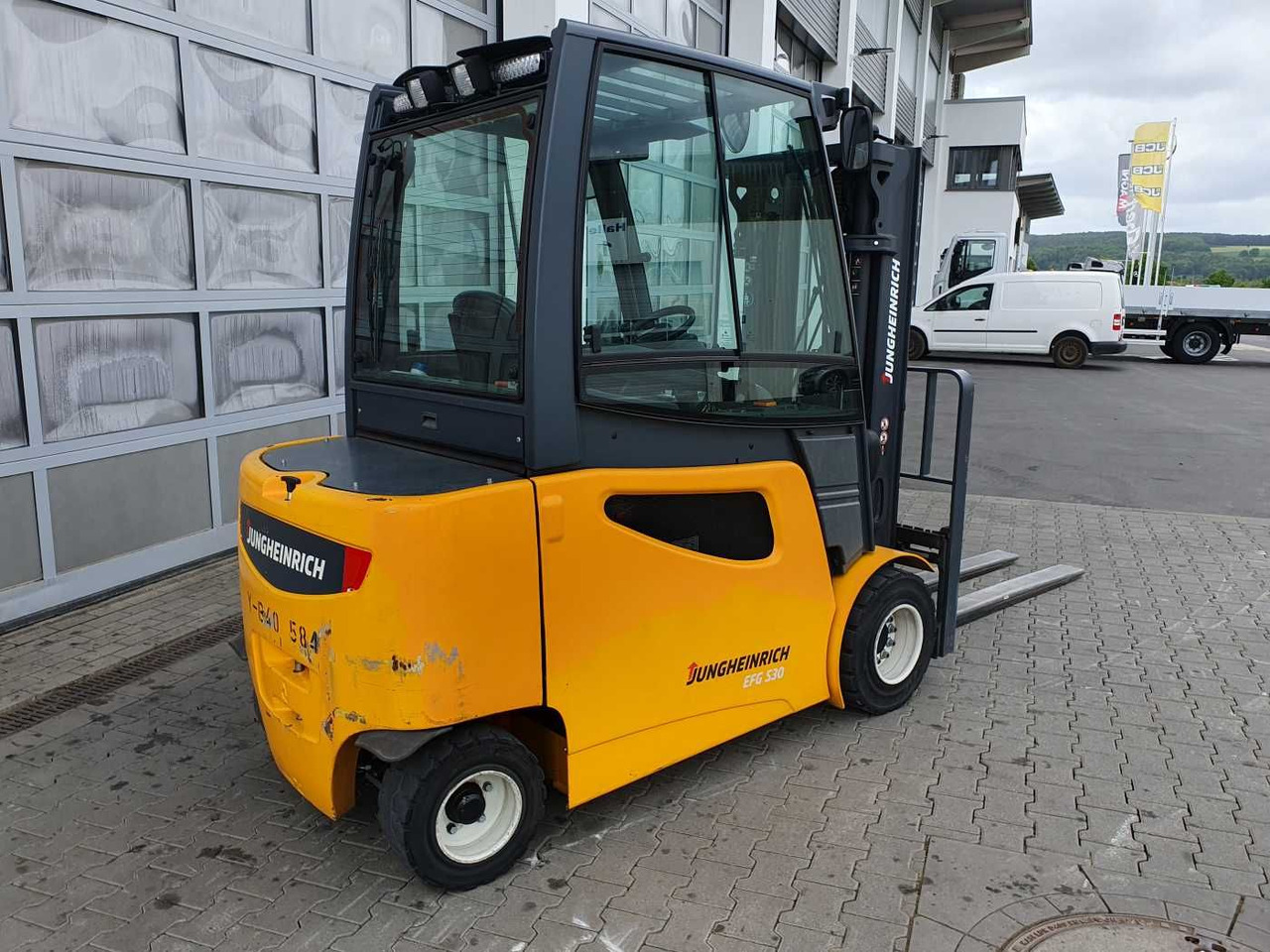 Jungheinrich EFG S30 / Triplex: 4.40m! / SS / nur 1.674h! - Elektritõstuk: pilt 3 Jungheinrich EFG S30 / Triplex: 4.40m! / SS / nur 1.674h! - Elektritõstuk: pilt 3