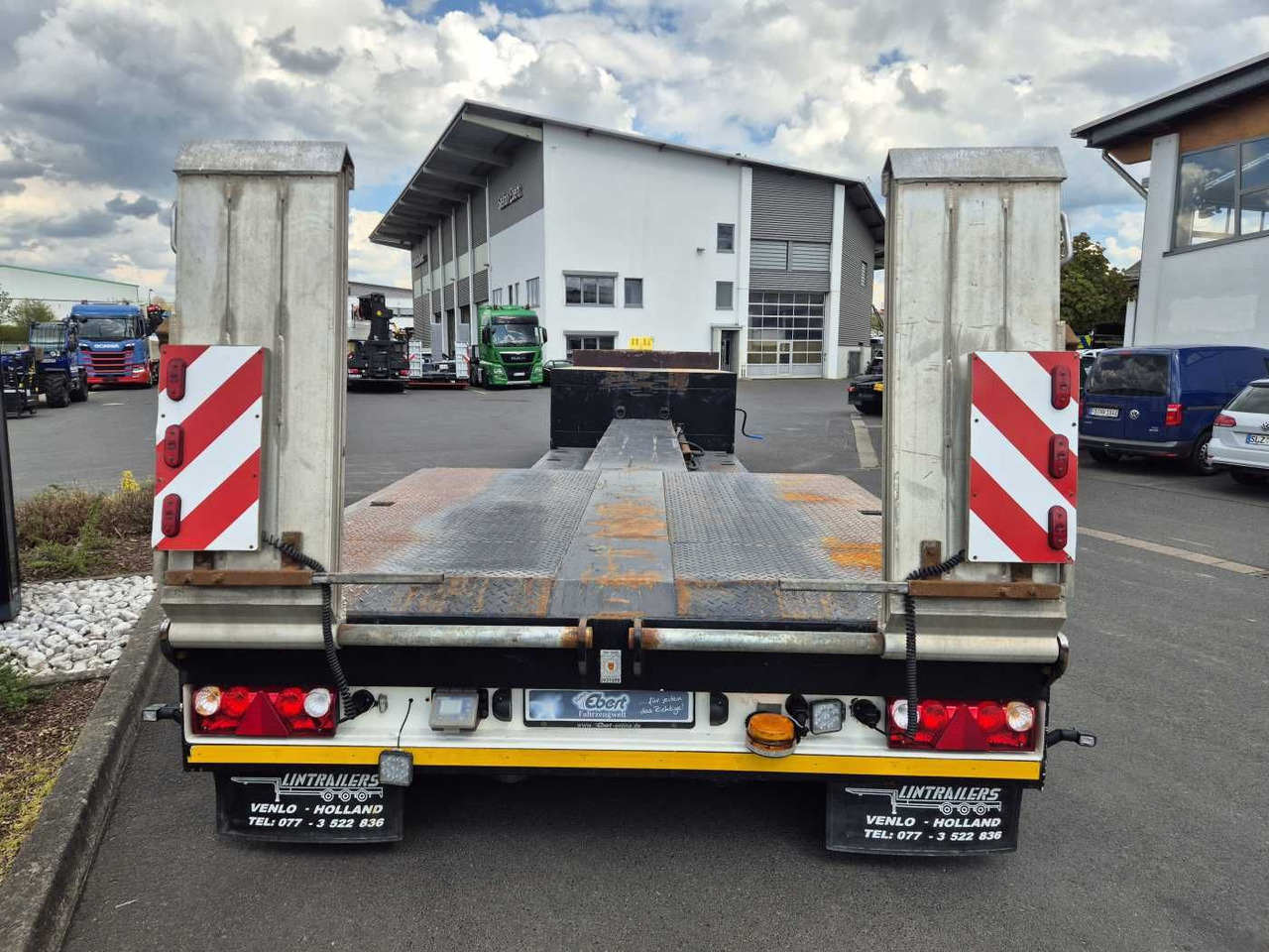Madal platvormpoolhaagis LinTrailers S2A 14 LSDN Teleskopierbar BPW-Achsen 57.000km: pilt 7